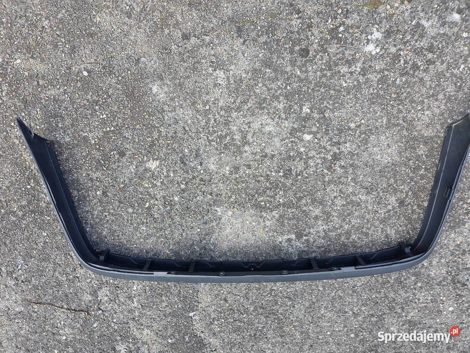 Spoiler dolna część zderzaka przedniego Toyota Zderzaki Wrocław sprzedam