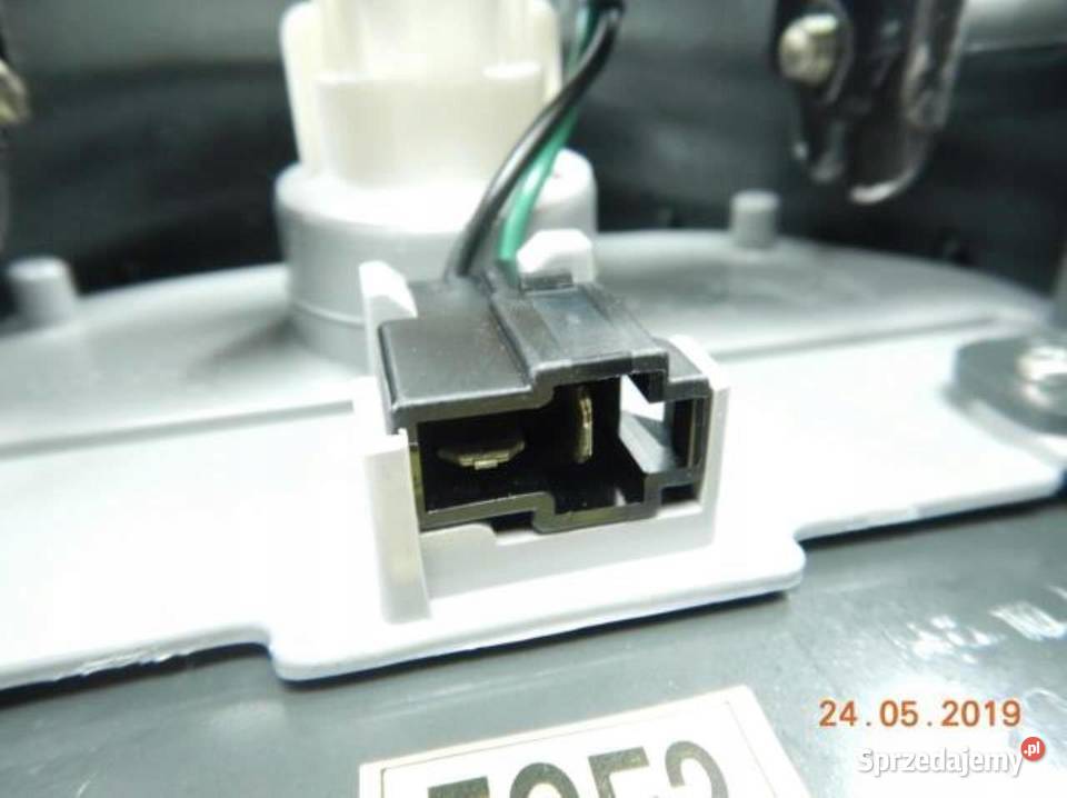 TRZECIE ŚWIATŁO STOPU HYUNDAI LANTRA 9275029000 Światła stop
