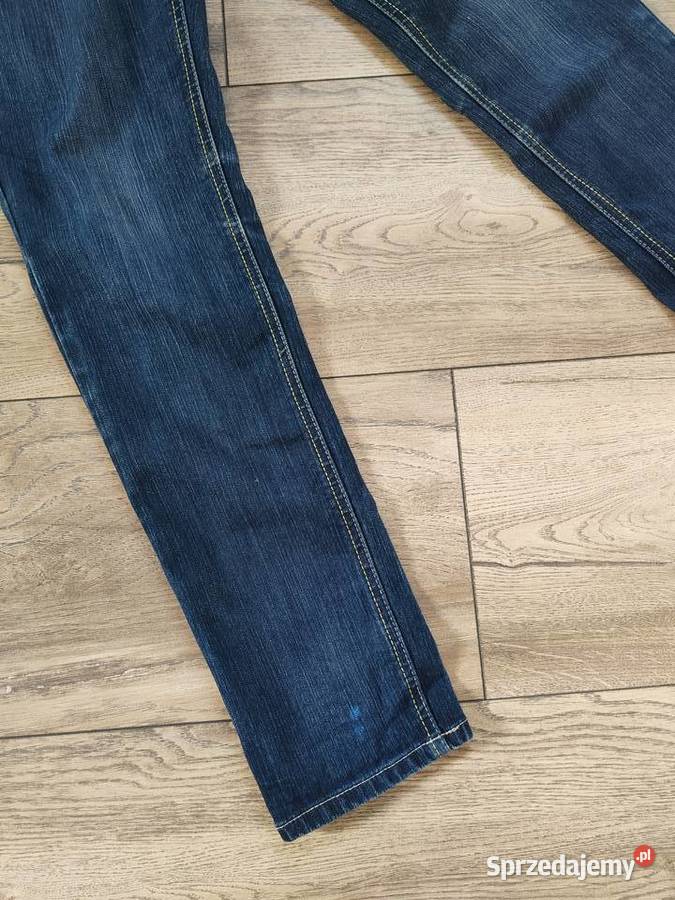 Spodnie jeansowe Vintage y2k Rurki podkarpackie Jasło