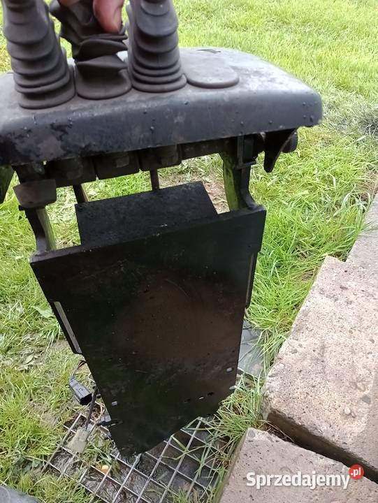 Rozdzielacz hydrauliczny Hyundai wózek widłowy Bobrek