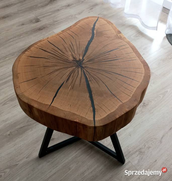 Stolik z litego drewna z żywicą epoksydową Starcza