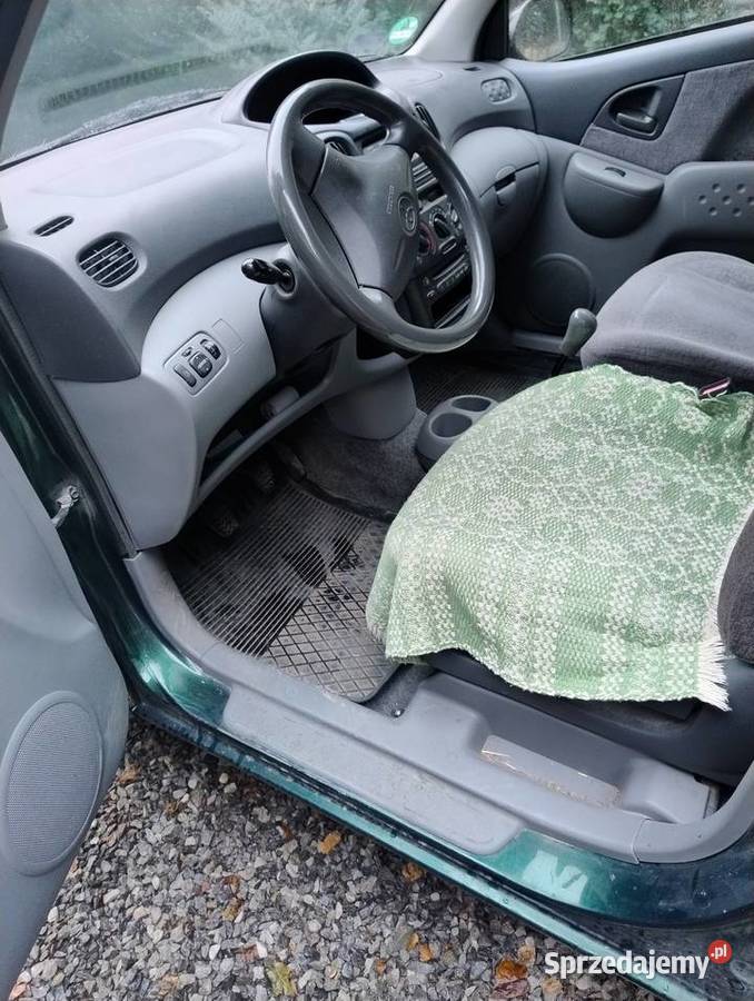 Toyota yaris verso benzyna Krasnystaw