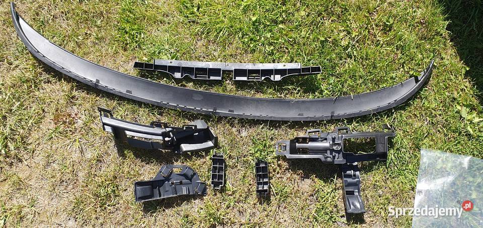 kratka srodkowa dolna zderzaka laguna 3 lift osobowe Części samochodowe Bełchatów
