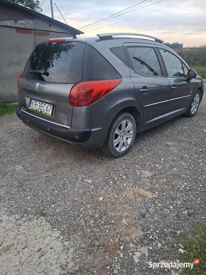 Peugeot 207 kombi Rok produkcji 2011 Kraków