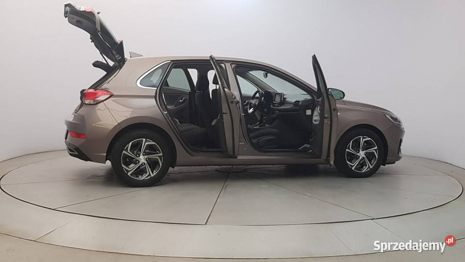 Hyundai i30 15 TGDI 48V Comfort DCT Z polskiego Warszawa