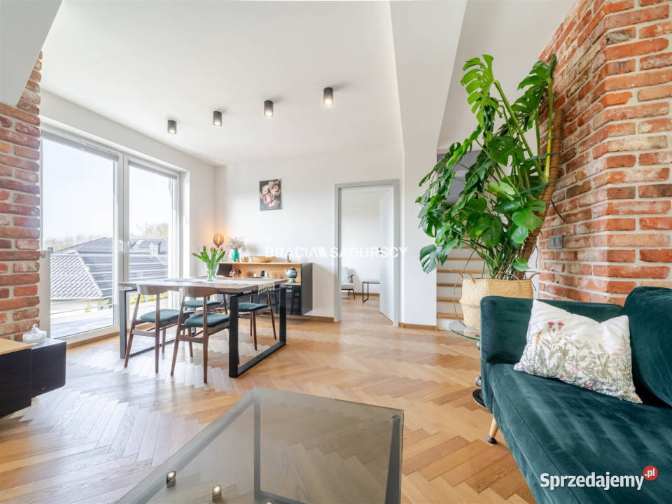 Sprzedaż mieszkania Kraków 71m2 3 pokoje małopolskie
