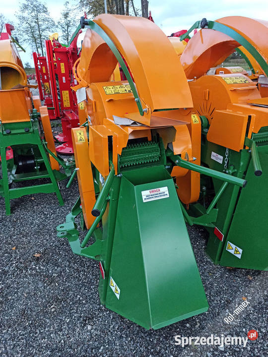 R16 firmy SELMAR Rozdrabniacz Rębak do gałęzi nieuszkodzony Wysokie Mazowieckie