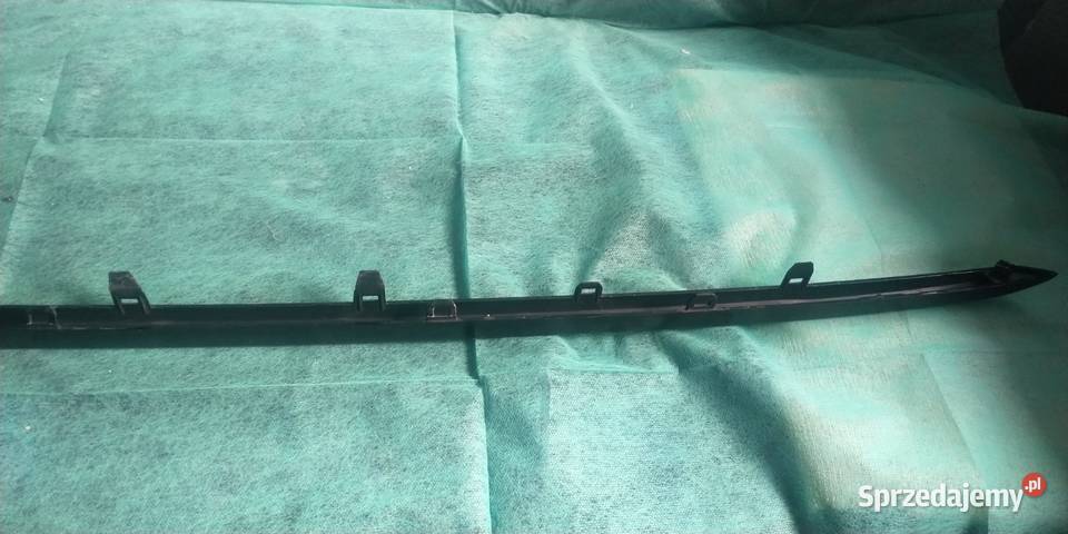 Toyota Auris II FL listwa spojlera zderzaka Karoseria