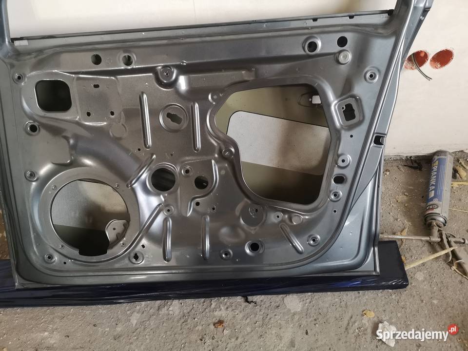 SEAT LEON III 5F Drzwi Prawe Przód Przednie Skomielna Biała sprzedam