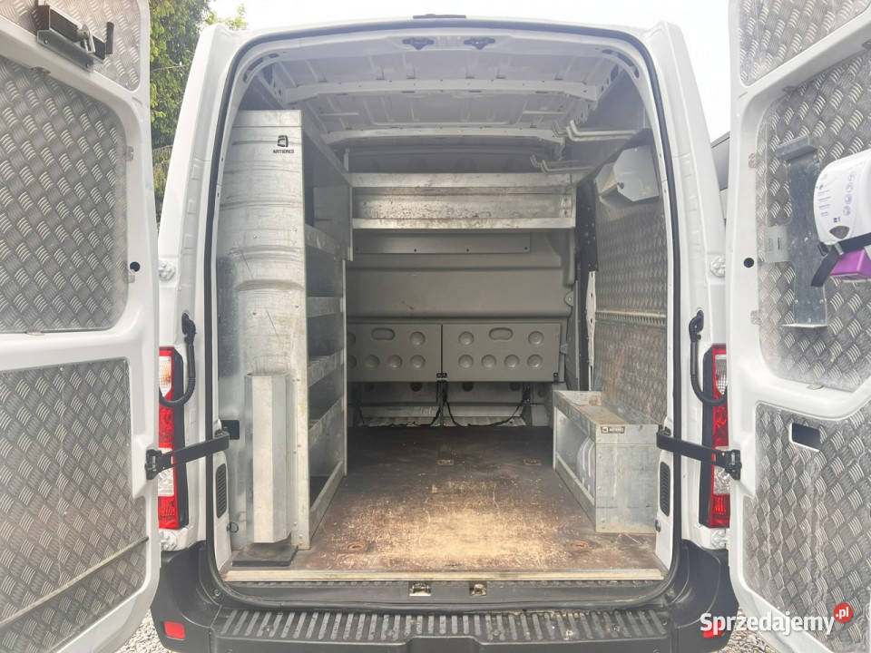 Renault Master średniak 7 osobowy brygadówka nieuszkodzony Warszawa
