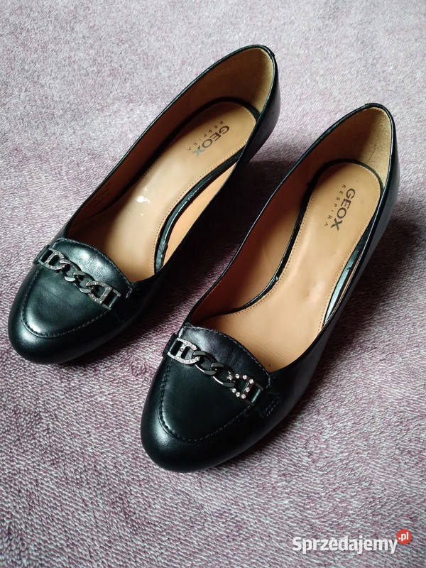 Buty półbuty czółenka damskie GEOX czarne Kielce