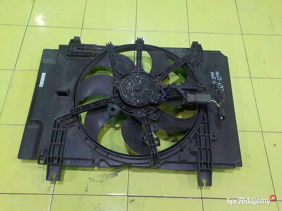 NISSAN JUKE I F15 16 B 12r wentylator chlodnicy Suków sprzedam
