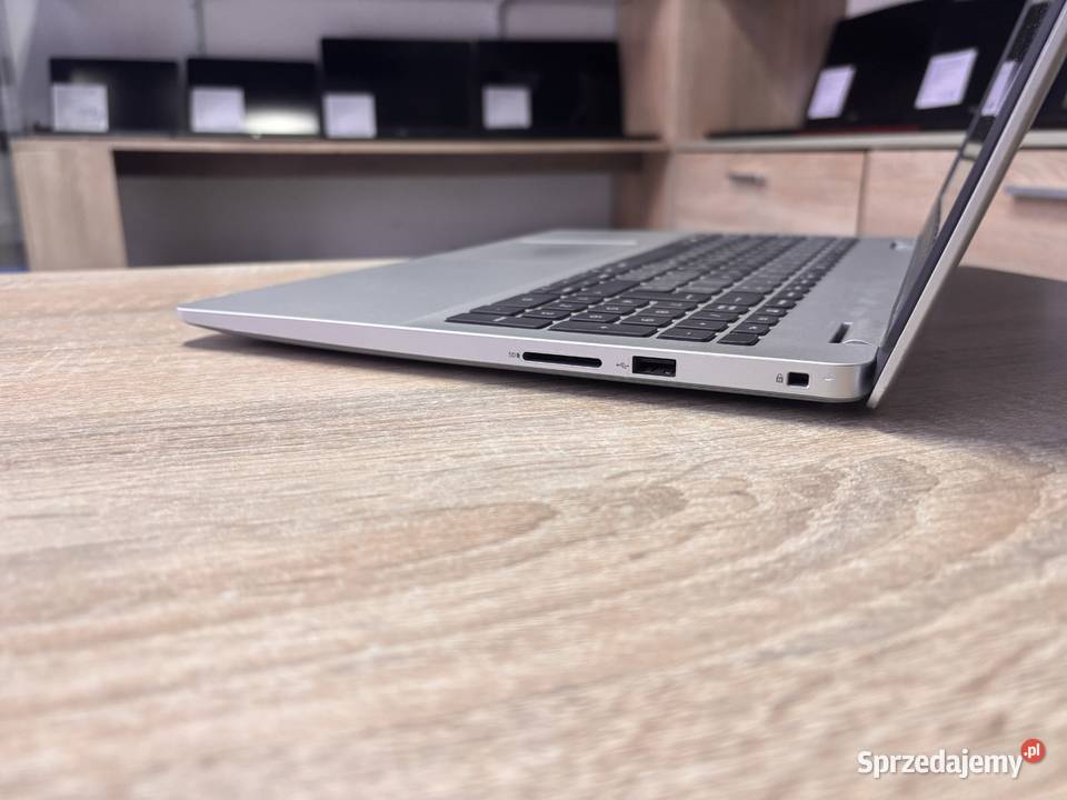 Laptop Dell Inspiron 5593 i31005G1 16GB ram dysk 16GB Rzeszów