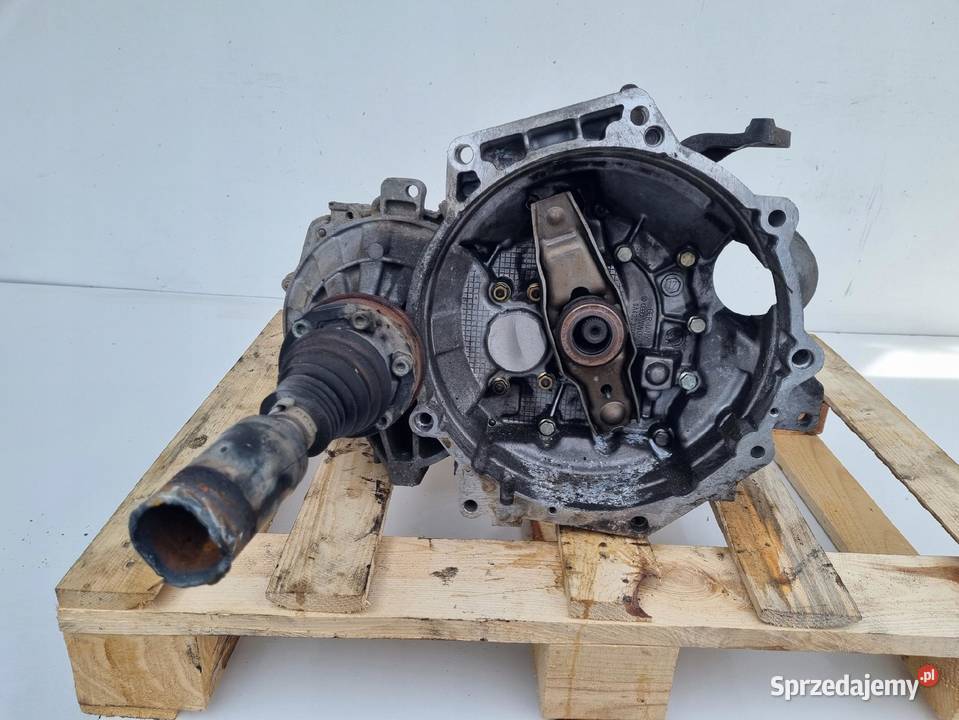VW Passat B6 20 FSI SKRZYNIA BIEGÓW manualna GLB osobowe Janów