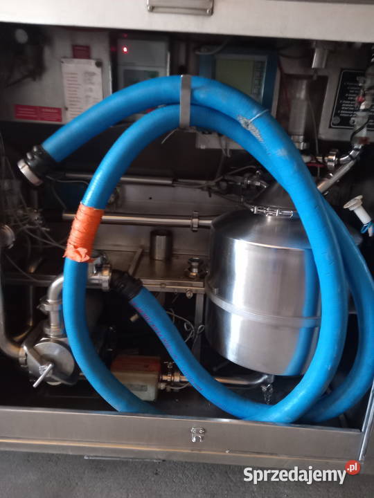 Sprzedam auto cysterna Volvo FL6 Rok produkcji 2004