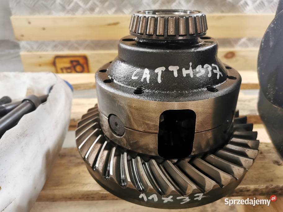 CAT TH 337 Środek mostu Carraro Pozostałe Wilkowo