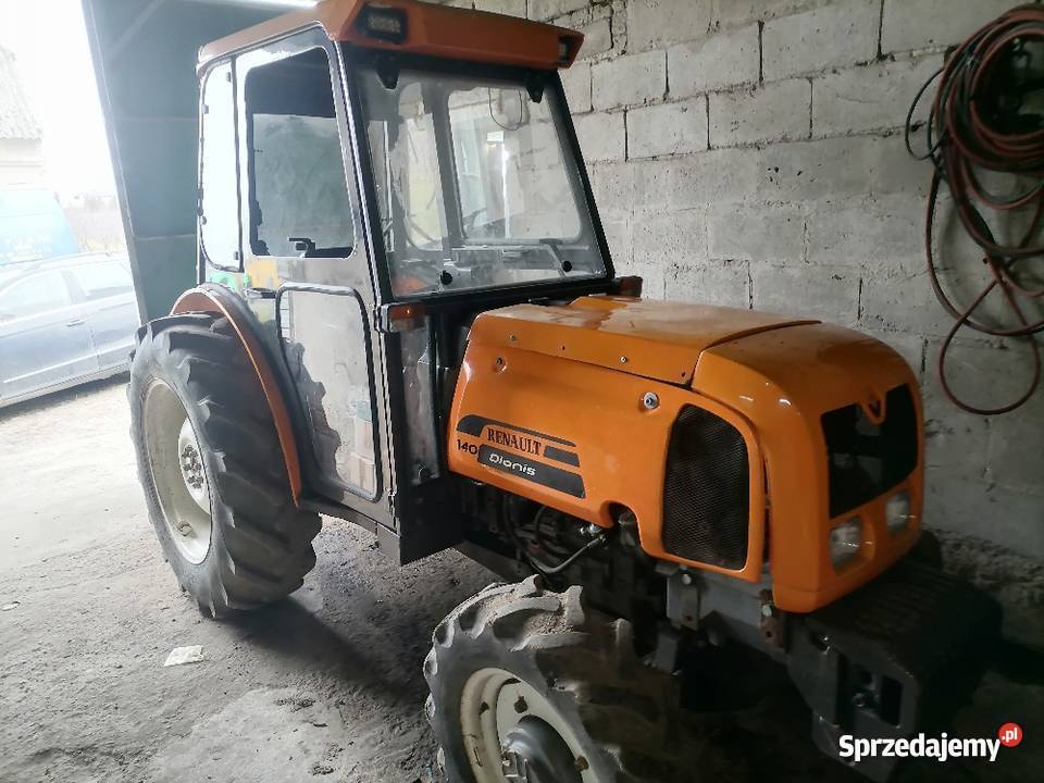 Renault dionis fructus class case 8050 body Sompolno
