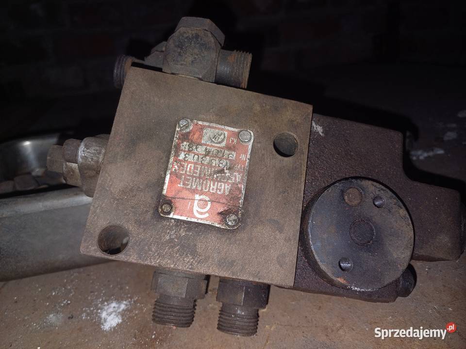 Kombajn Neptun Z 413 części nowe wielkopolskie