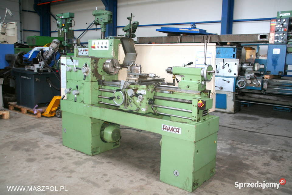 Tokarka uniwersalna TUM 35 D1 x 800 FAMOT Głowno sprzedam