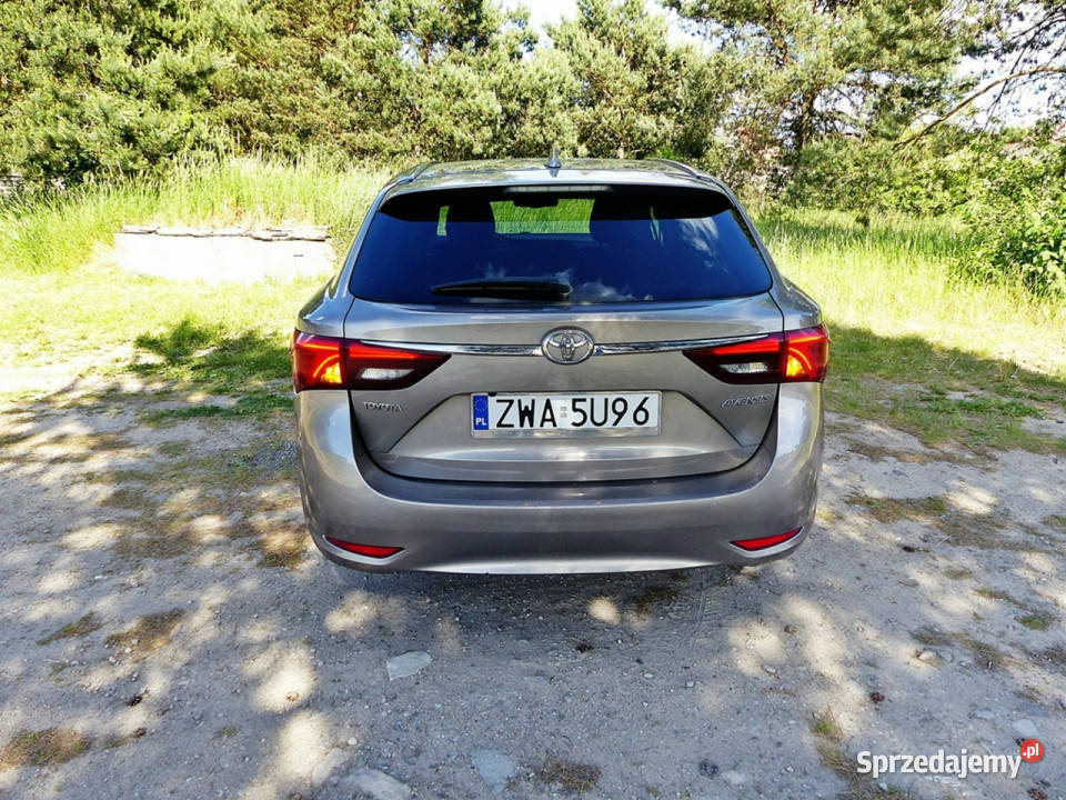 Toyota Avensis 20 isofix
