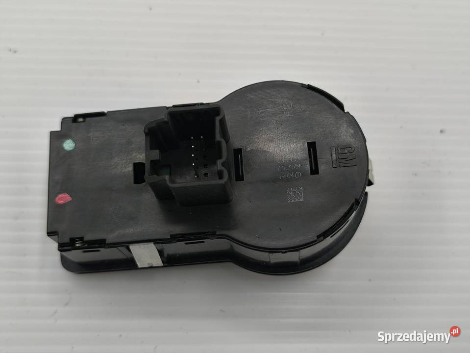 PRZEŁĄCZNIK ŚWIATEŁ OPEL INSIGNIA A 13268707