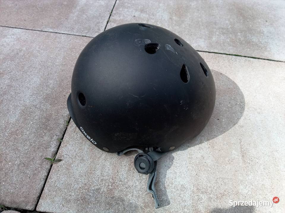 Fotelik rowerowy kask