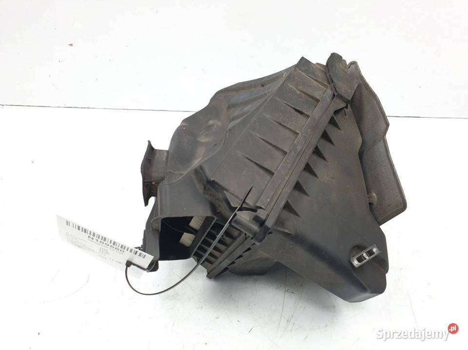 OBUDOWA FILTRA AUDI A4 B6 038133835J osobowe Lipno sprzedam