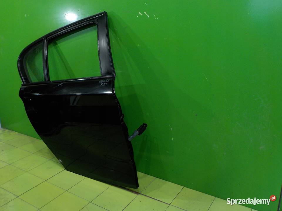 BMW 1 F20 12r HB 5D drzwi prawe tyl