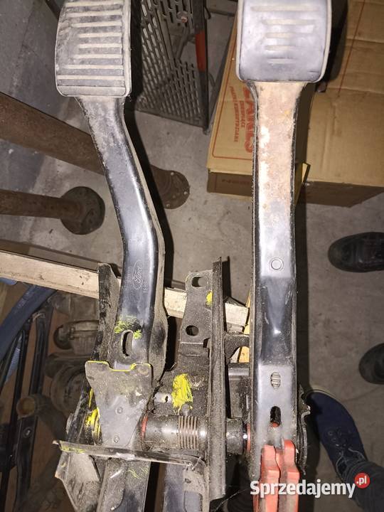 ford sierra kombi sporo części 1992 1991 Wilga sprzedam