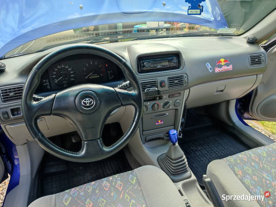 Toyota corolla sprzedam nowe OC na Jerwonice