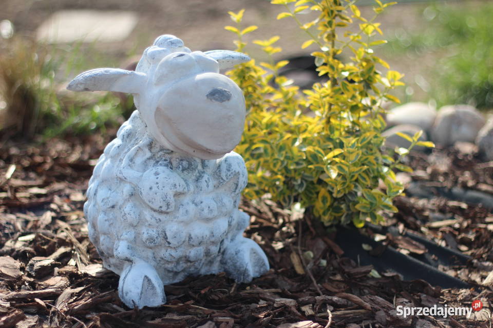 Figury rzeźby ogrodowe baranek