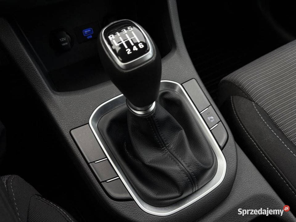 HYUNDAI i30 2022r Salon Faktura VAT23