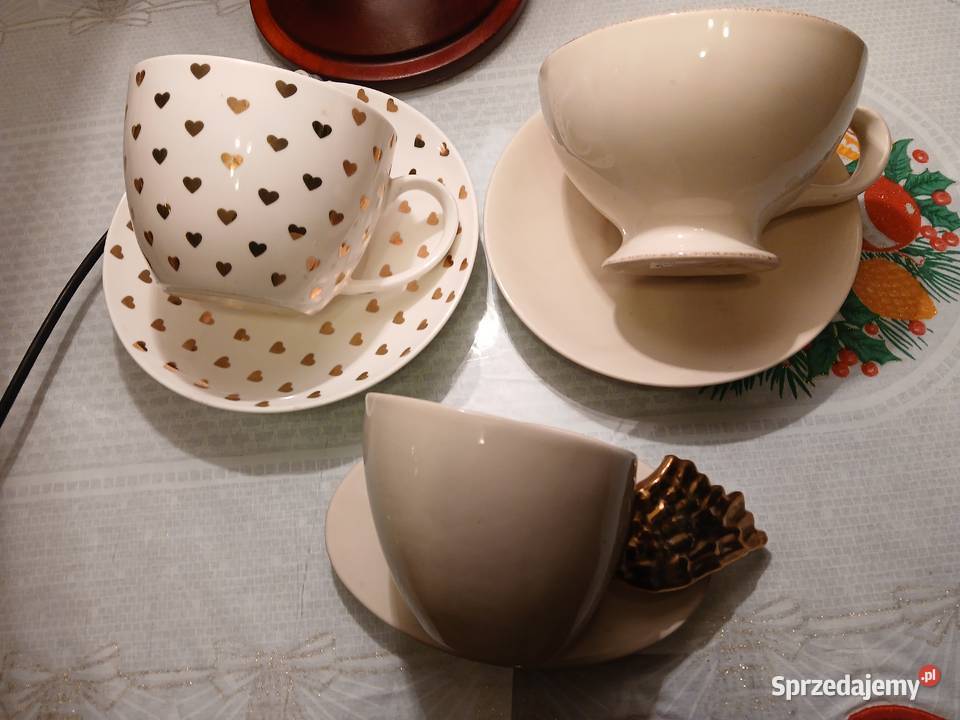 Porcelanowe kubki w serduszka i filiżanki Warszawa sprzedam