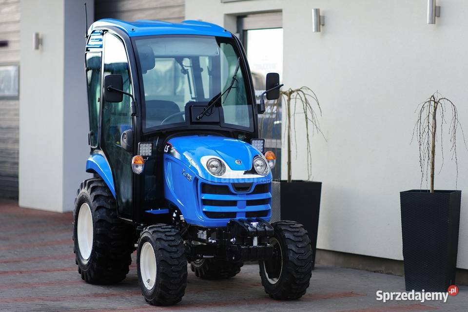 LS Tractor XJ25 MEC 4x4 244 IND CAB podkarpackie Tajęcina