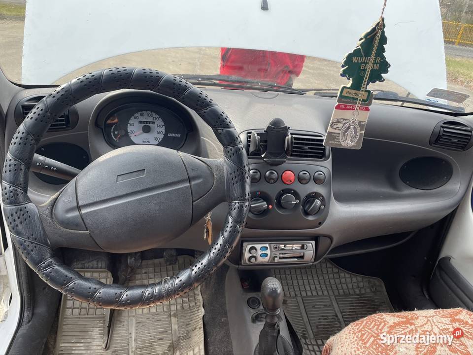 FIAT SEICENTO 11 benzyna 2000r manualna Pacanów sprzedam