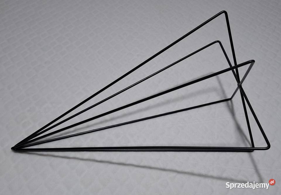 Druciana choinka czarna drut 4mm 255x40 Czeladź