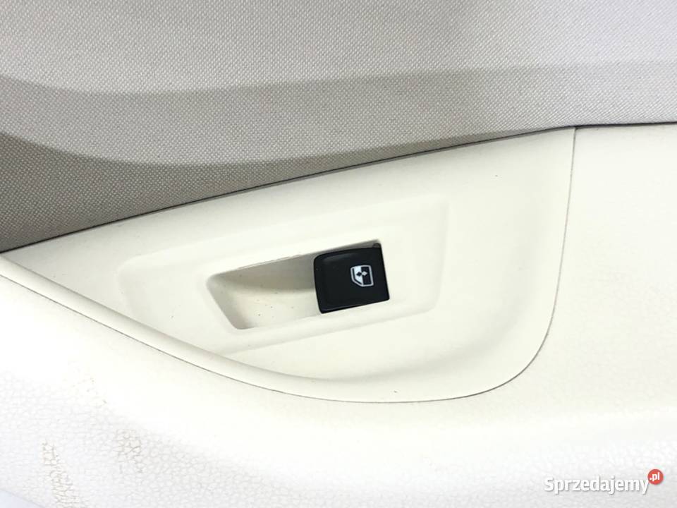 BOCZEK DRZWI PRAWY TYŁ VW PASSAT B8 Wyposażenie wnętrza