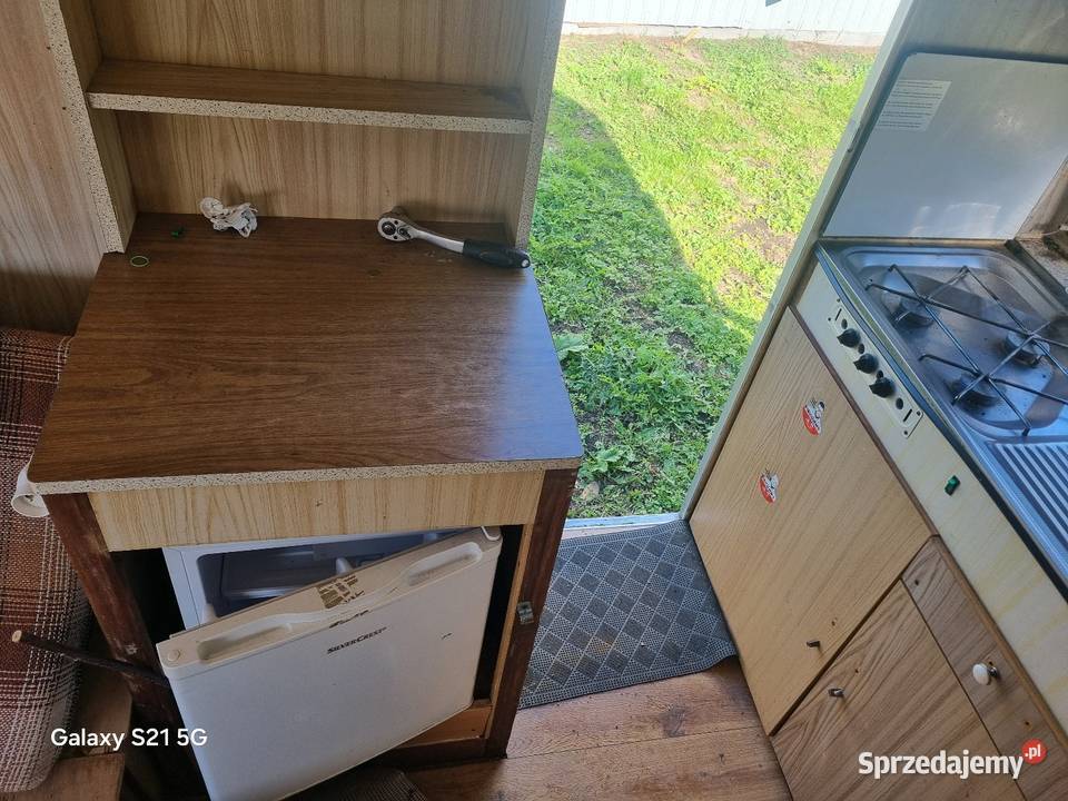 Przyczepa kemping Rok produkcji 1983 Kempingowe Motoryzacja Szczecinek