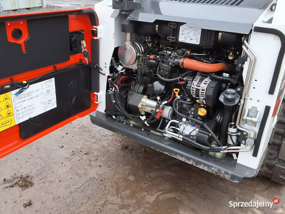 Ładowarka burtowa gąsienicowa Bobcat T590 skid pełny VAT małopolskie Kęty