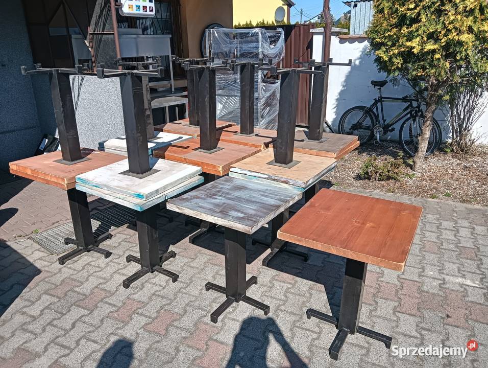 Stoły i krzesła tapicerowane do lokalu baru Gastronomia Słupia Kapitulna