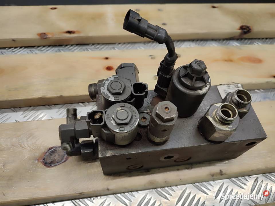 Zawór hydrauliczny K18G799 HUSCO Wilkowo