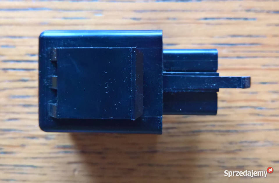 YAMAHA przerywacz kierunków OEM MT09 żarówki Warszawa