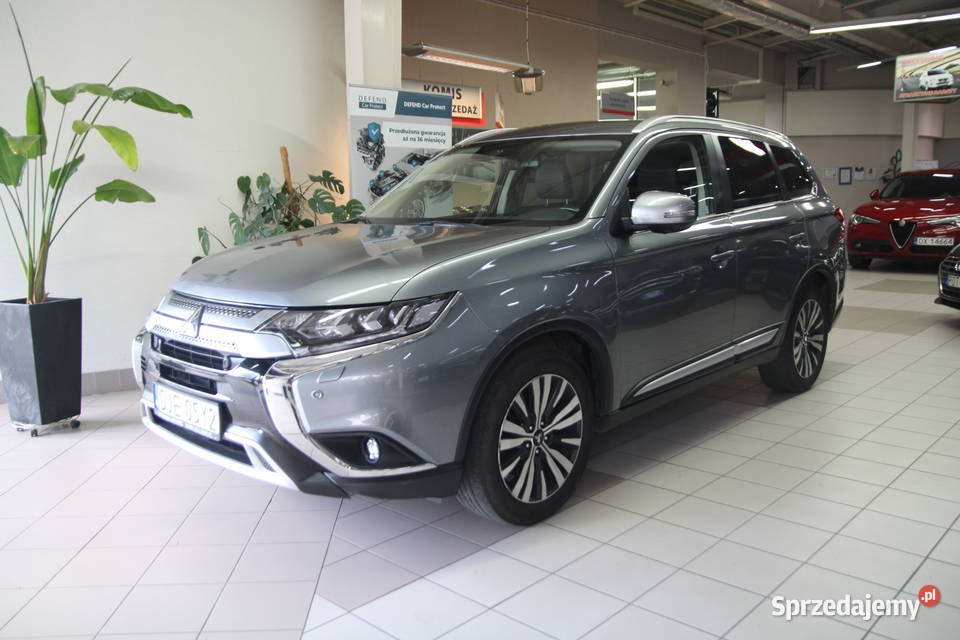 Mitsubishi Outlander Salon Polska INSTYLENAVI podgrzewane fotele Wrocław