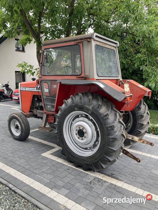 Massey Ferguson MF 575 Zaczep górny łódzkie Tomaszów Mazowiecki sprzedam