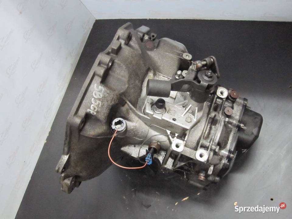 OPEL ZAFIRA 16 16V 115 10r Z16XER 158 UW419 świętokrzyskie