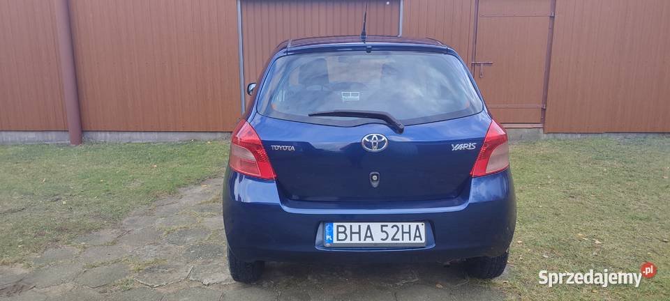 Toyota Yaris II 2007 10 bezwypadkowa 998cm3 Narew