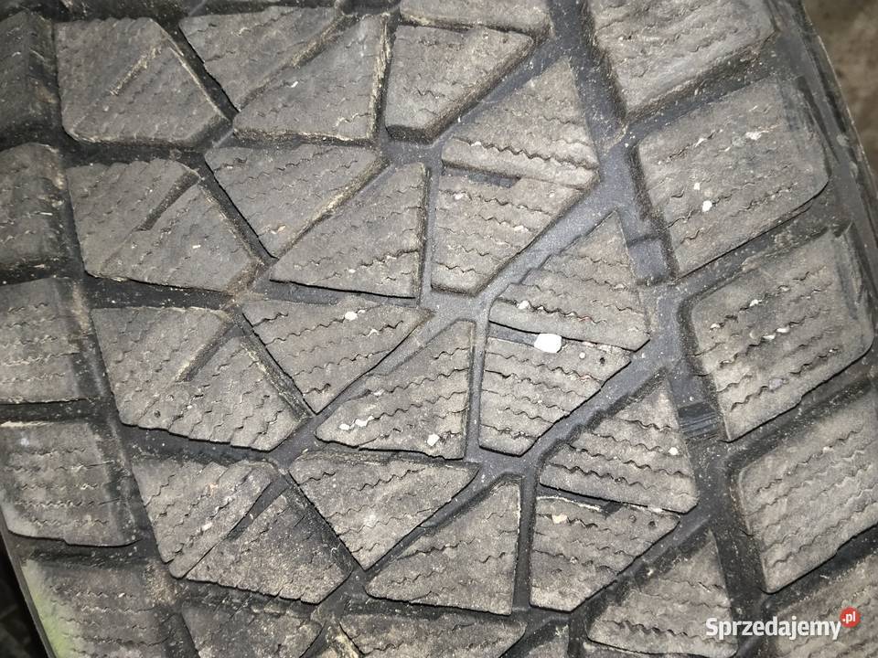 Opony zimowe Bridgestone Blizzak 27540 r20 Pasłęk