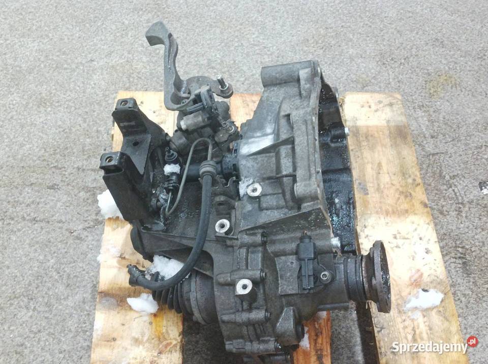 SKRZYNIA BIEGÓW LVA 16 16V Skoda Roomster I 2006