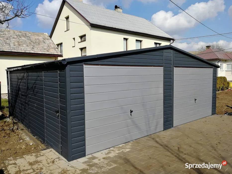 Garaż blaszany 7x6 dwustanowiskowy w kolorze Kraków