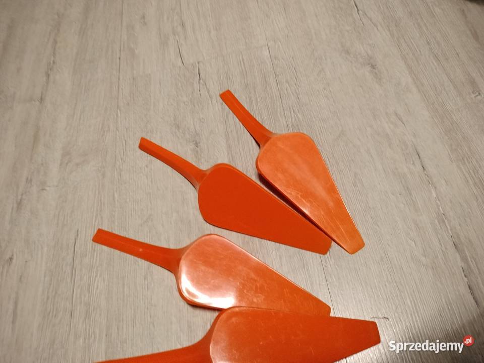 Plastikowe łopatki go ciasta vintage sprzedam